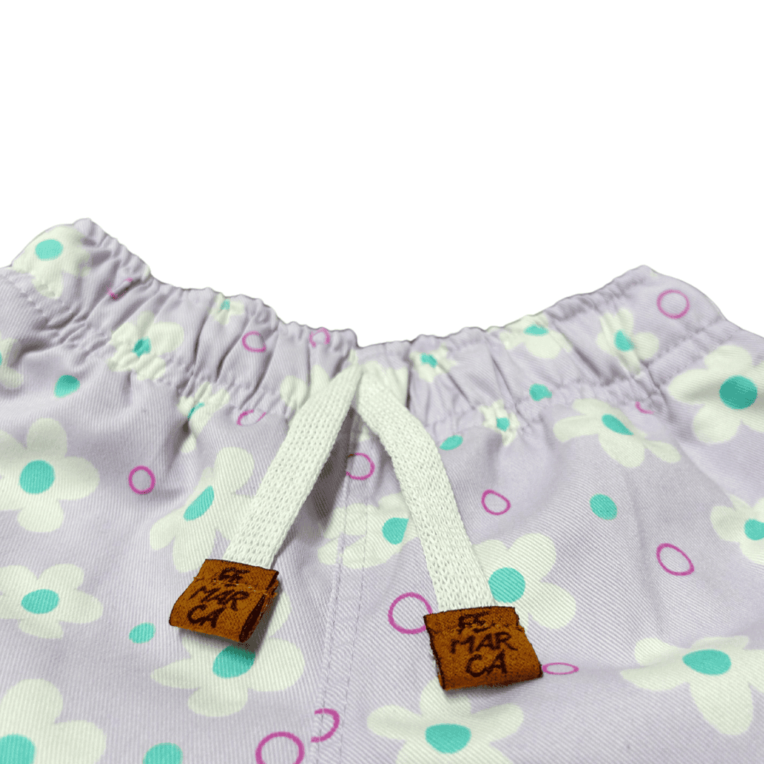 Short Niña Flores fondo Lila