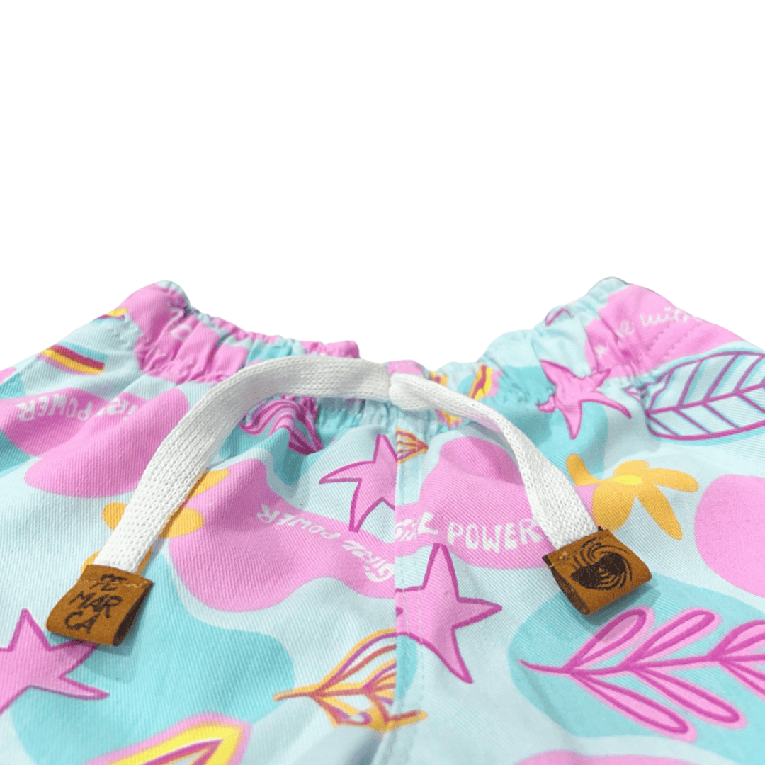 OUT|Short Niña coronas y flores