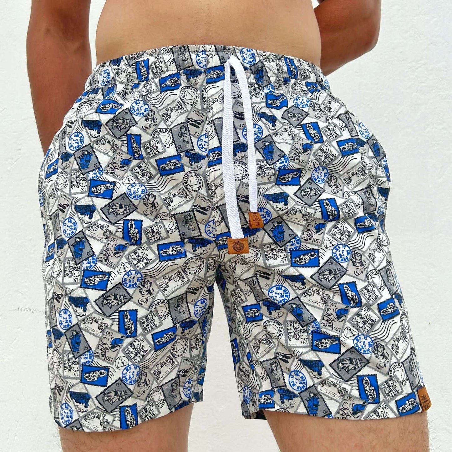 OUT Pantaloneta Hombre Estampillas